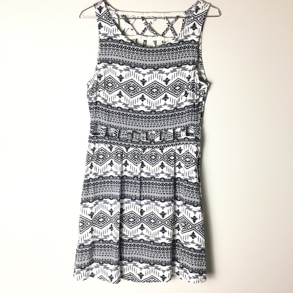 h&m aztec dress